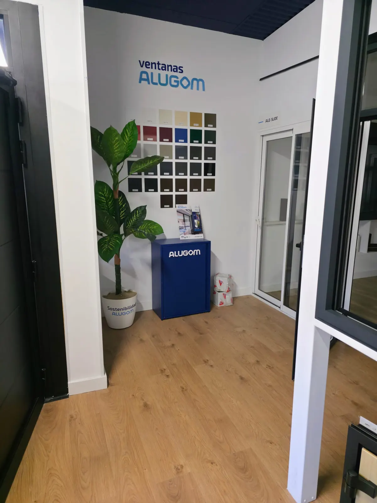 Showroom Mundo Ventanas 360 en Fuenlabrada · imagen 2